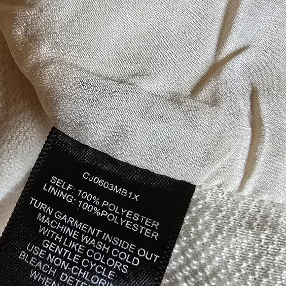 SANCTUARY - Picture 5 of 5